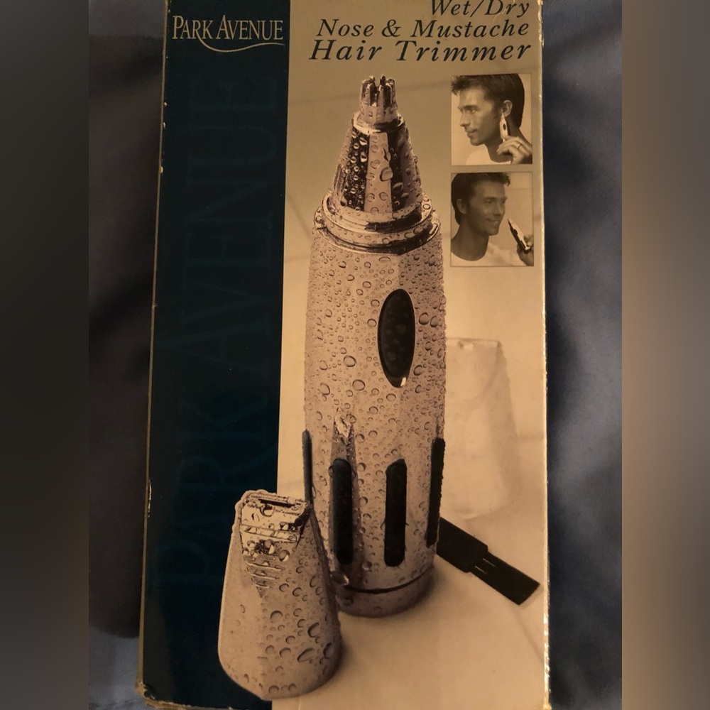 Park Avenue Silver Wet/Dry Nose, Ear and Mustache Hair Trimmer